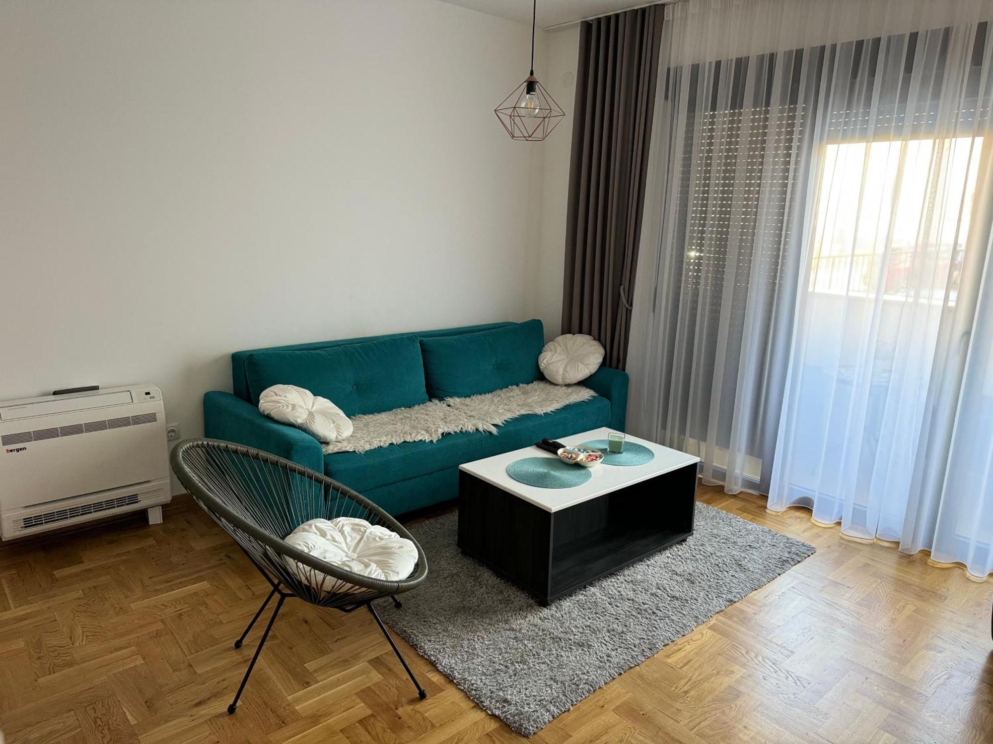 Harmony Suite เทรบินเย ภายนอก รูปภาพ